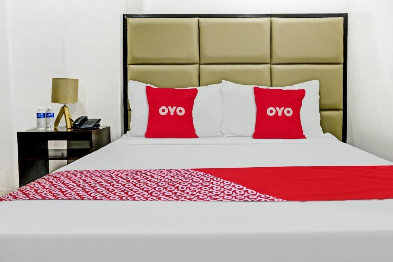 Oyo 869 Jnv ドリーム ホテル スービック エクステリア 写真