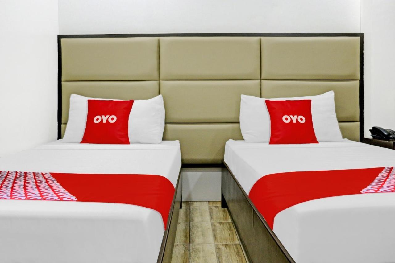 Oyo 869 Jnv ドリーム ホテル スービック エクステリア 写真